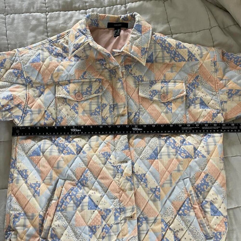 Forever 21 Patchwork Quilt Print Shacket Jacket Medium - Picture 8 of 10